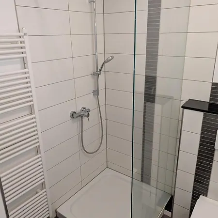 Large With Beautiful Views Appartamento Marburg