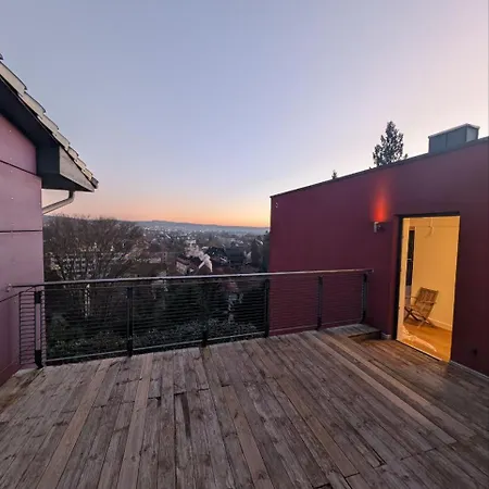 Large With Beautiful Views *