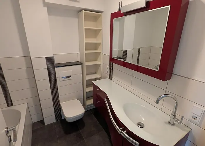 Large With Beautiful Views Appartement *